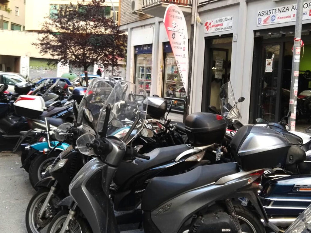 A.C.-MotoService-Roma-centro-tagliando-moto-plurimarche