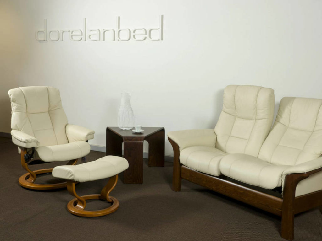 Dorelanbed-Roma-divano-windsor-by-Stressless
