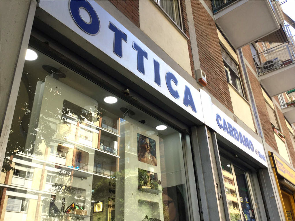 ottica-cardano-di-rava-panoramica-esterna