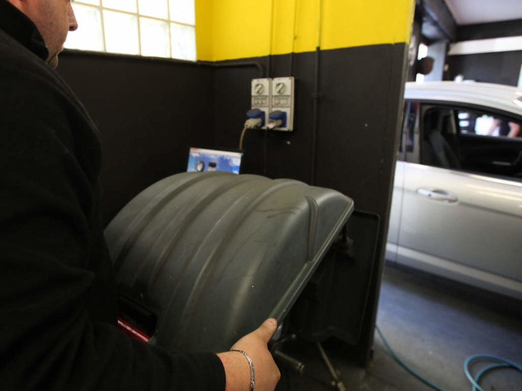 Del-Bene-Pneumatici-servizio-convergenza-gomme-auto