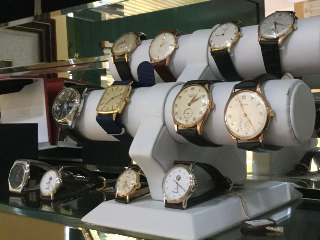 Gioielleria-Baglioni-è-vendita-e-riparazione-orologi-da-polso