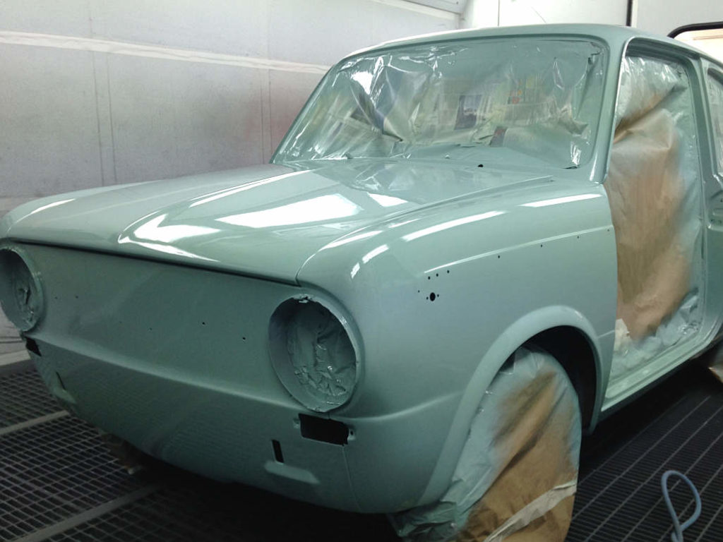 Carrozzeria-Cecconi-Roma-collatina-verniciatura-automobili-d'epoca