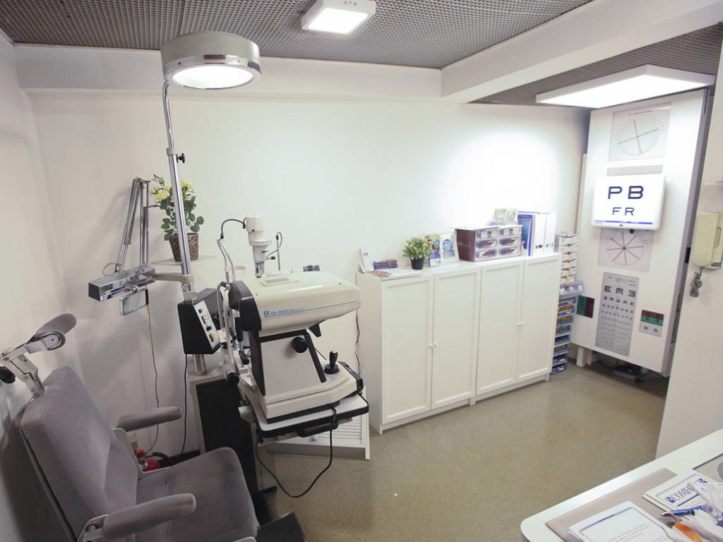Da-Ottica-Astrologo-a-Roma-puoi-richiedere-il-controllo-visivo