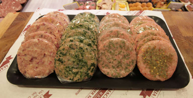 Butcher-Shop-Roma-farciti-e-pronti-da-cuocere-hamburger-farciti
